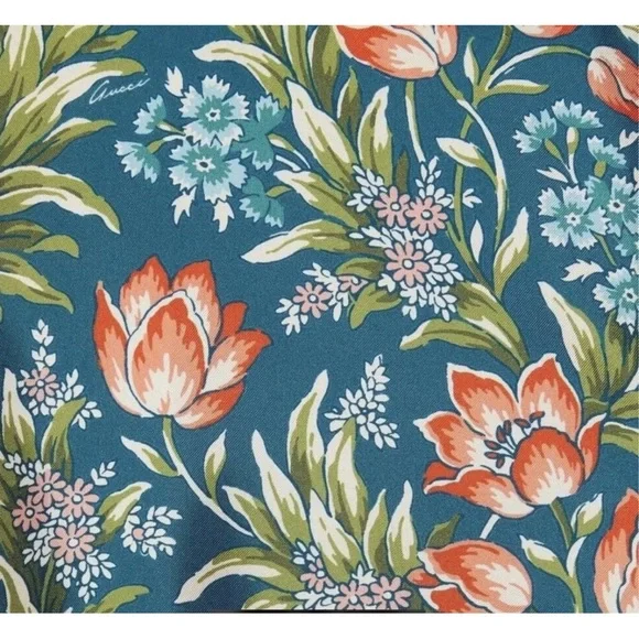 Gucci Floral Silk Cape Nojum collection Long Jacket Stunning NWT- Fits M- L 46IT - Picture 5 of 6